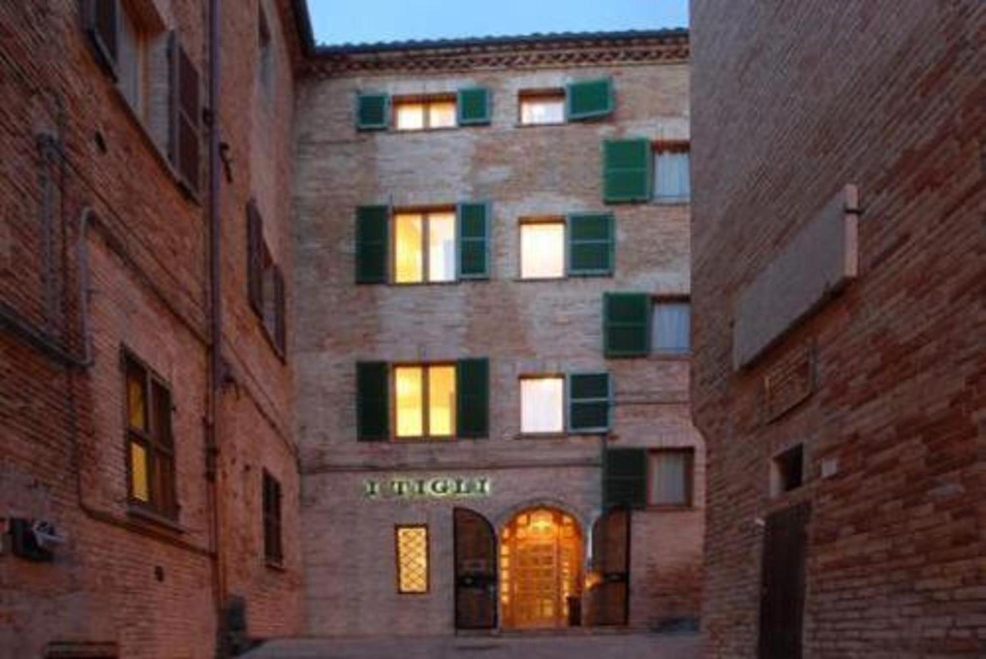 Hotel I Tigli Albergo Diffuso Corinaldo Exterior foto