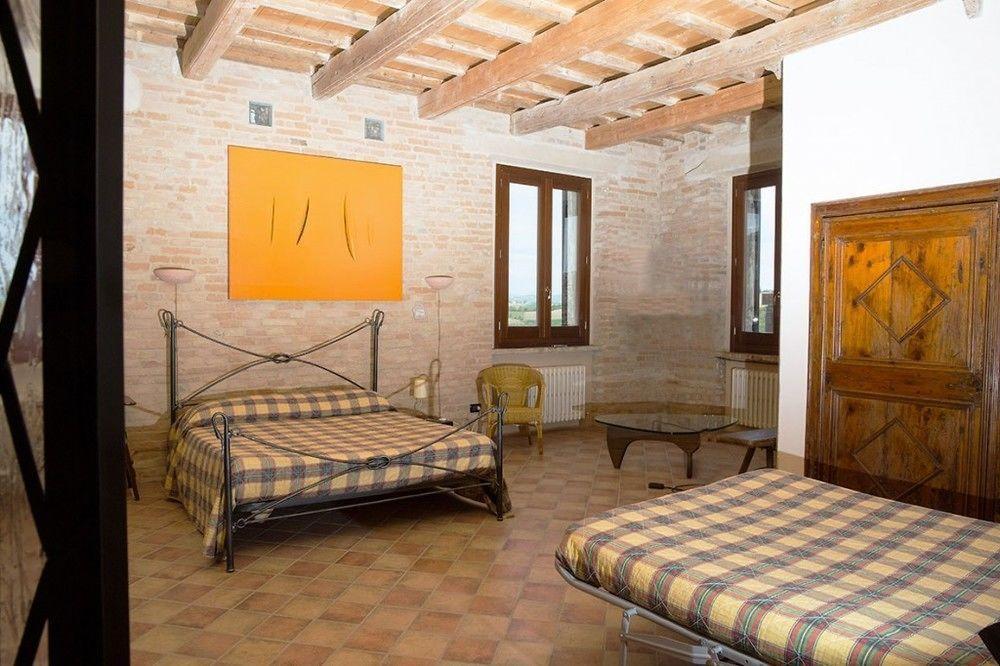 Hotel I Tigli Albergo Diffuso Corinaldo Exterior foto
